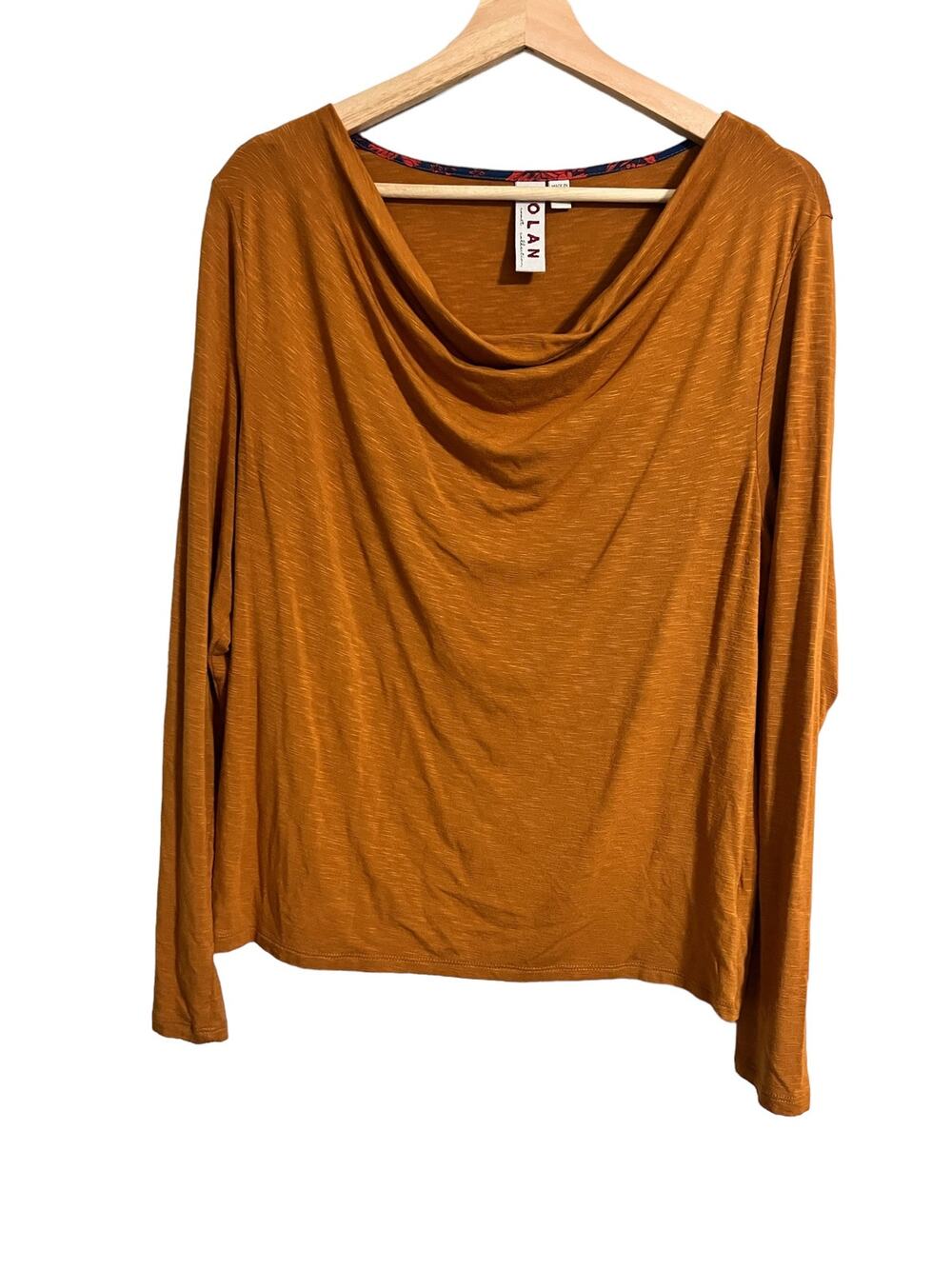 DOLAN left coast collection Swoop Neck Top S